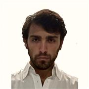 Dottore Magistrale in Giurisprudenza con Master in Geopolitica offre lezioni di Storia e Storia applicata